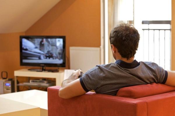 تماشای بیش از حد تلویزیون در سنین بالا منجر به ضعیف شدن حافظه می گردد