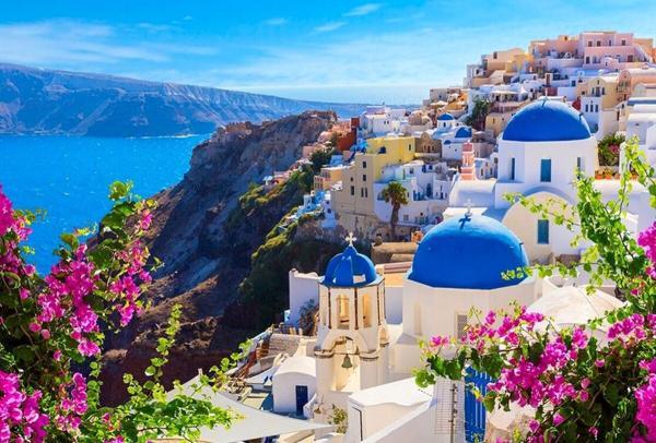 زیباترین جزیره جهان؛ همه چیز درباره جزیره سانتورینی یونان